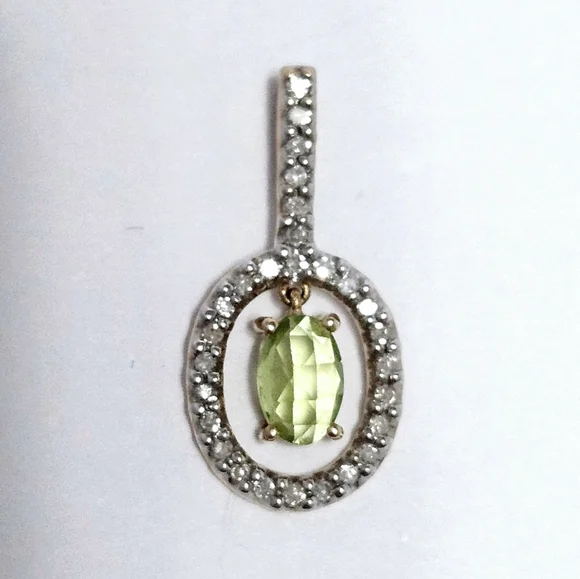 14K Gold Peridot & Diamond Pendant - Picture 6 of 8